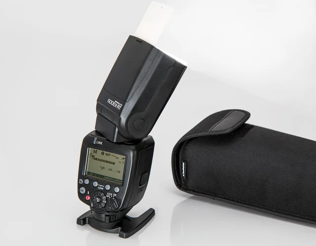 flash unit, external flash, canon speedlite, camera accessory, strobe, photographic, equipment, exposure, remote flash, wireless flash, photography, studio light. Why personal color analysis cannot predict how a dress photographs under event flash