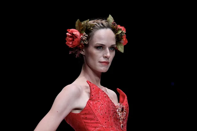 fashion, woman, trend, mode, jakartafashionweek, indonesia, black fashion, mode, mode, mode, mode, mode, indonesia. What shapes redcarpet wardrobe looks in Las Vegas