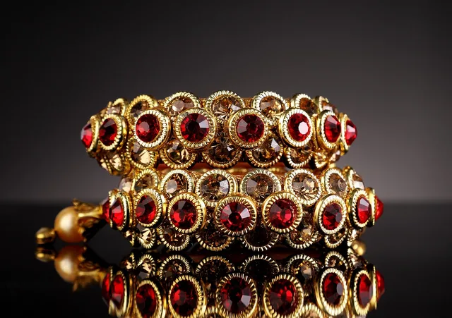 jewelry, ruby, gems, gemstones, red diamond, diamond, gold, golden, jewels, jewellery, expensive, luxury, beautiful, shiny, reflection, closeup, ruby, ruby, ruby, ruby, ruby. Red Carpet Jewelry Loans: Insurance, Security and Returns
