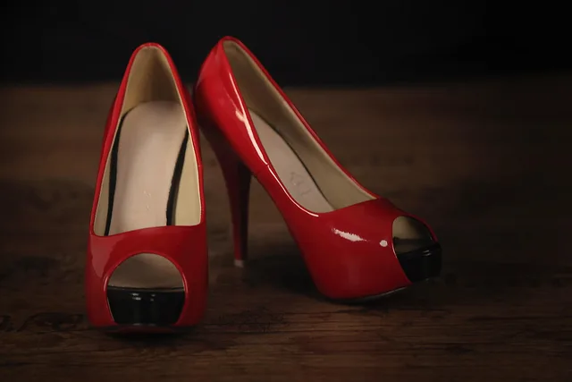 parquet, shoes, pumps, red, women's shoes, clothing, laminate, high heels, hochhackig, stiletto heels, flooring, high heels, high heels, high heels, high heels, high heels. Red Carpet Shoe Hacks: How to Last Four Hours in Heels